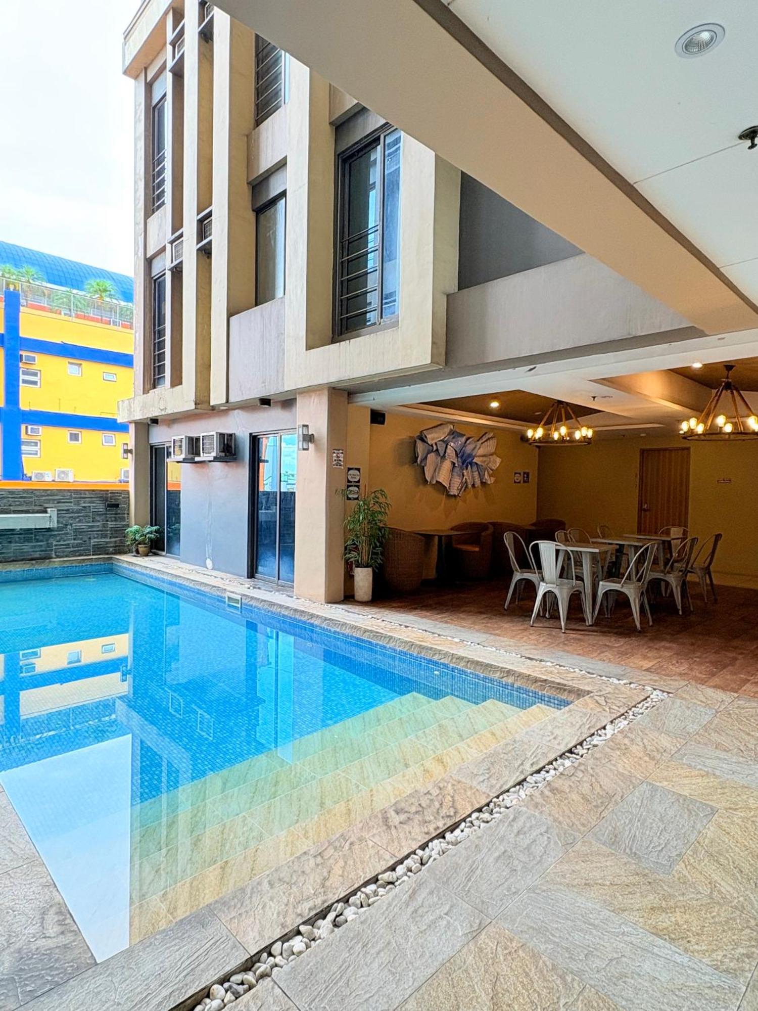 Pacific Park Hotel Bandar Quezon Luaran gambar