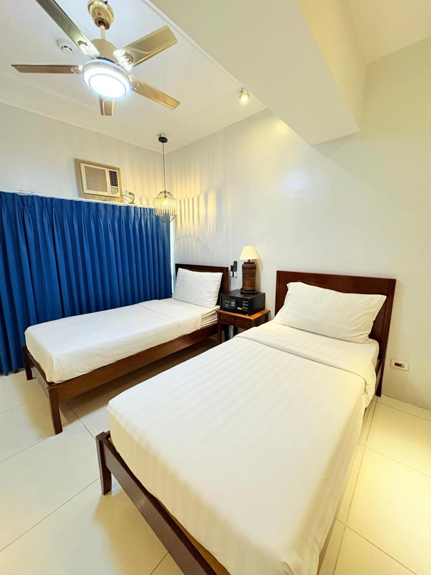Pacific Park Hotel Bandar Quezon Luaran gambar