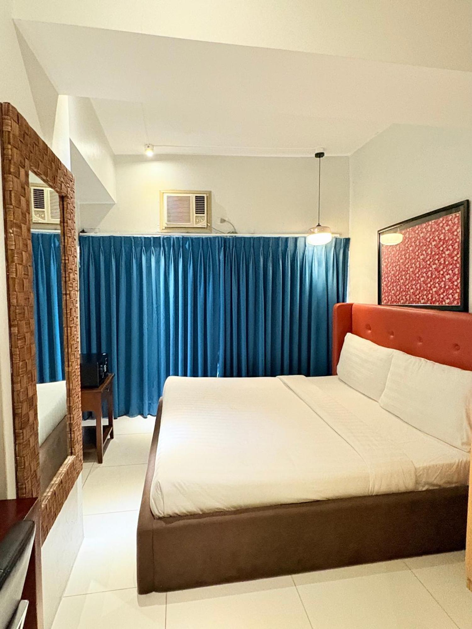 Pacific Park Hotel Bandar Quezon Luaran gambar