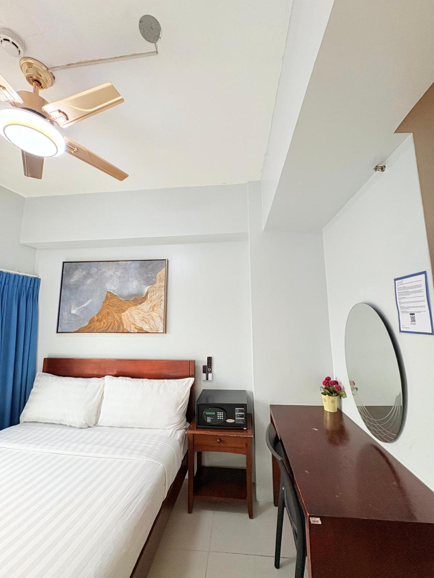 Pacific Park Hotel Bandar Quezon Luaran gambar